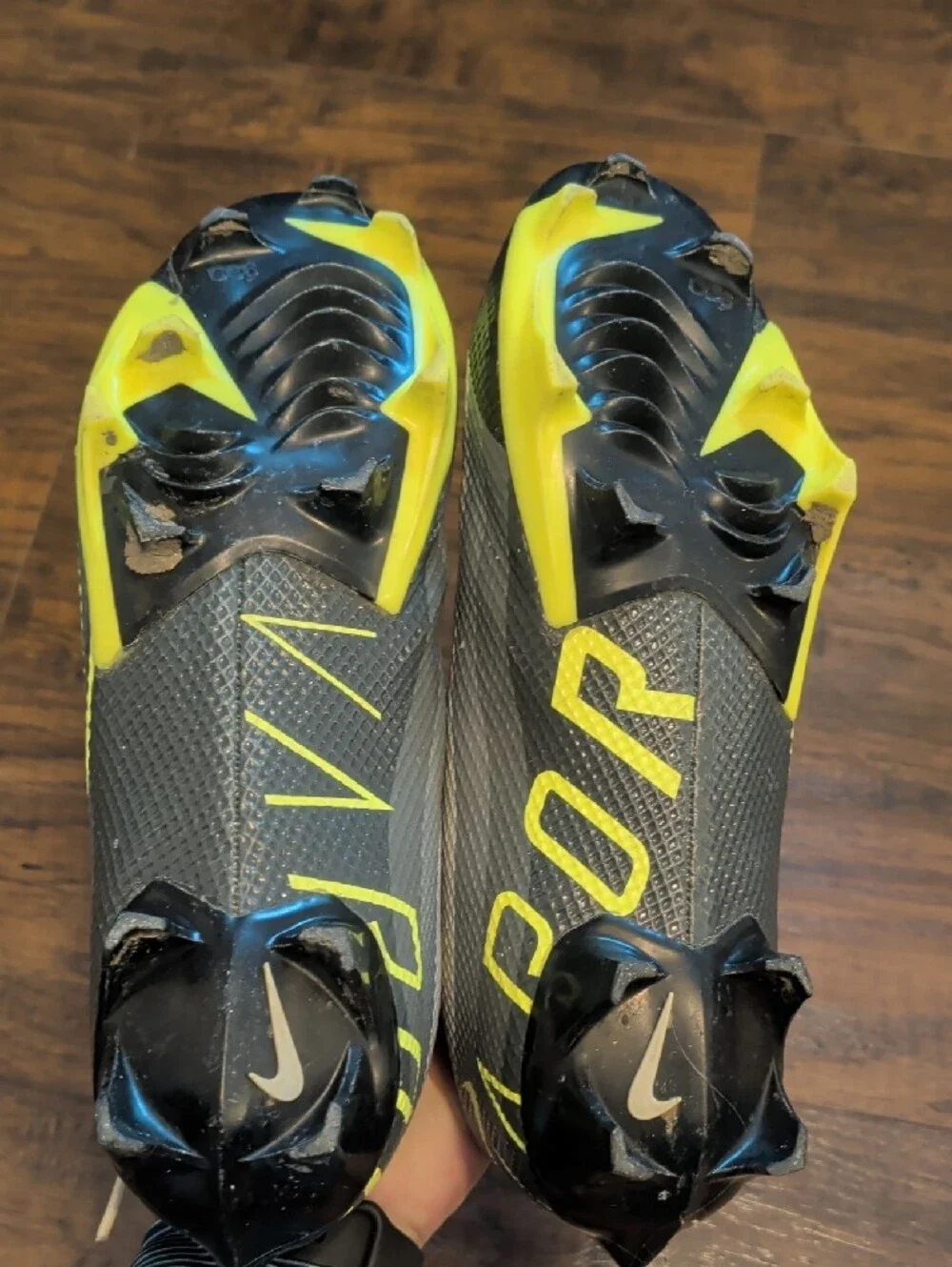 Nike White Mesh Running Shoes with Black Accents